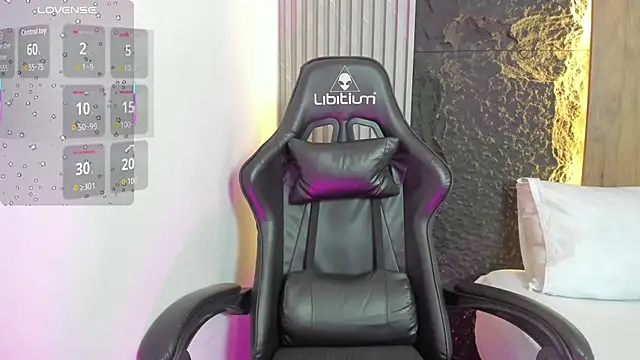 dalila harris online show from November 15, 2025, 12:42 pm