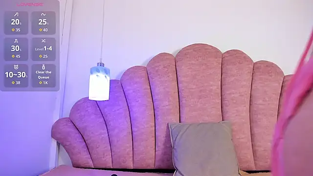 Snapshot of saleh_issawi chatting on November 10, 2025, 9:31 pm saleh issawi online show from November 10, 2025, 9:31 pm