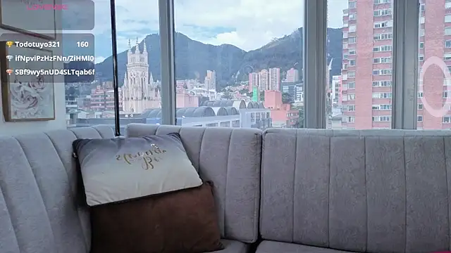 Daphne chers online show from April 7, 2026, 7:37 pm