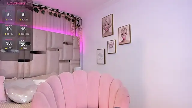 Daphne chers online show from February 21, 2025, 11:43 pm