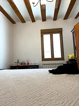 laarti online show from October 20, 2025, 2:06 pm