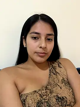 Snapshot of ariana_sweet87 chatting on October 16, 2025, 6:05 pm ariana sweet87 online show from October 16, 2025, 6:05 pm