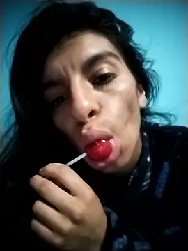 Ariell Kieran online show from March 12, 2026, 2:39 am