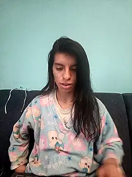 Ariell Kieran online show from November 21, 2025, 8:52 pm