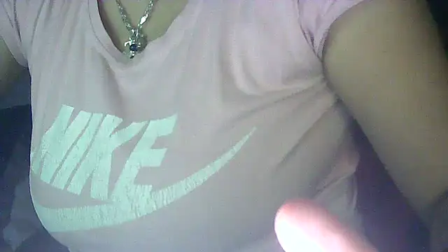 Cicamica12 online show from November 17, 2025, 6:23 pm