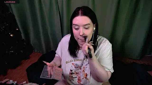 Snapshot of Viesicaa chatting on March 9, 2025, 4:33 pm Viesicaa online show from March 9, 2025, 4:33 pm