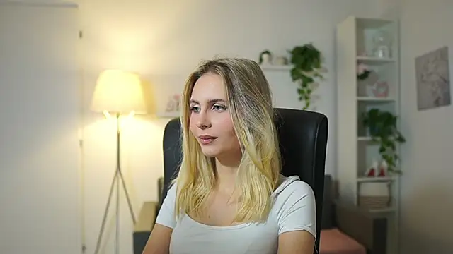 Snapshot of catecrago_ chatting on November 6, 2025, 9:02 am catecrago online show from November 6, 2025, 9:02 am