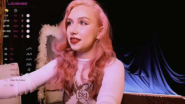 Snapshot of Bibi_Iva chatting on September 29, 2025, 11:54 pm Bibi Iva online show from September 29, 2025, 11:54 pm