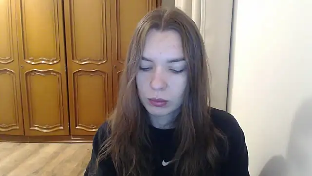 aurora lust online show from December 18, 2025, 6:29 am