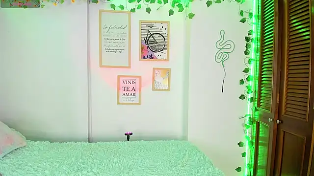 NamiDoll online show from March 18, 2025, 5:12 am