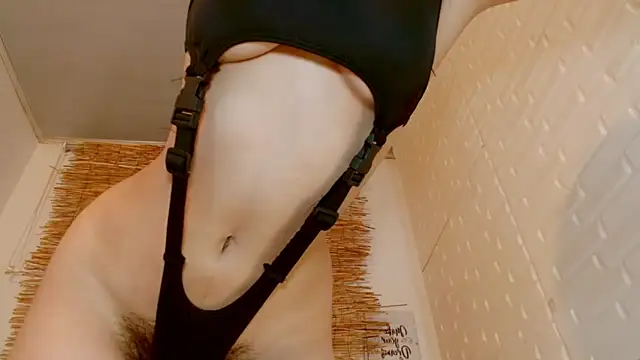 Snapshot of Luna_7_777 chatting on March 10, 2025, 7:33 am Luna 7 777 online show from March 10, 2025, 7:33 am