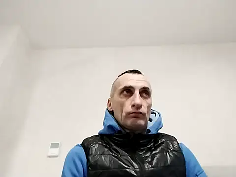 ANGELSANTAMARIA- online show from December 14, 2025, 2:33 pm