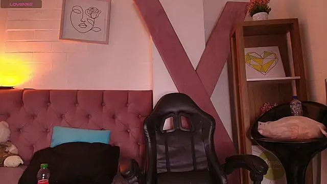 Snapshot of PepperTwink chatting on November 24, 2025, 4:40 pm PepperTwink online show from November 24, 2025, 4:40 pm