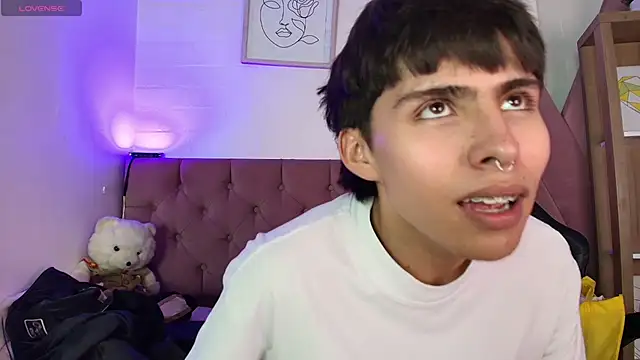 Snapshot of PepperTwink chatting on November 6, 2025, 6:56 pm PepperTwink online show from November 6, 2025, 6:56 pm