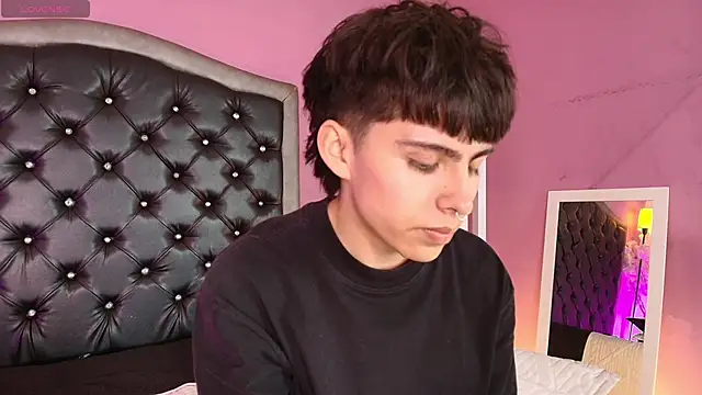 Snapshot of PepperTwink chatting on November 30, 2025, 1:34 pm PepperTwink online show from November 30, 2025, 1:34 pm