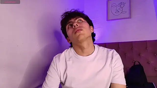 Snapshot of PepperTwink chatting on November 8, 2025, 4:43 pm PepperTwink online show from November 8, 2025, 4:43 pm