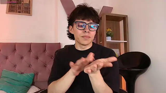 Snapshot of PepperTwink chatting on February 10, 2026, 4:39 pm PepperTwink online show from February 10, 2026, 4:39 pm