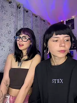 mavimist   online show from April 24, 2026, 12:34 am