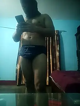 Snapshot of deshiboyz chatting on February 24, 2025, 8:47 pm deshiboyz online show from February 24, 2025, 8:47 pm