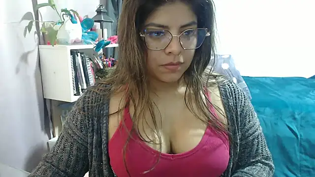 Snapshot of KatteAngelLat chatting on November 20, 2025, 12:33 am KatteAngelLat online show from November 20, 2025, 12:33 am