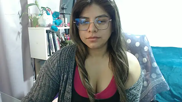 Snapshot of KatteAngelLat chatting on November 19, 2025, 12:54 am KatteAngelLat online show from November 19, 2025, 12:54 am