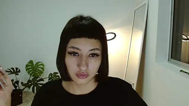 ggor4w33 online show from February 2, 2025, 10:35 am