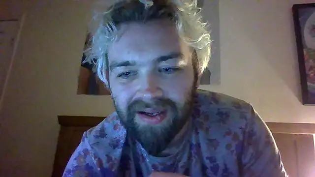 Snapshot of Aquaca1910 chatting on February 9, 2025, 6:43 am Aquaca1910 online show from February 9, 2025, 6:43 am