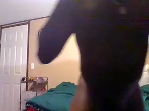 Snapshot of BigDMann40 chatting on March 11, 2025, 5:35 am BigDMann40 online show from March 11, 2025, 5:35 am