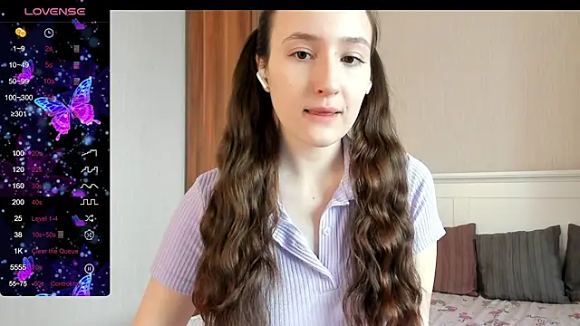 Cute  Nana online show from November 23, 2025, 7:07 am