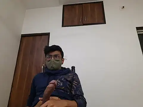 kk77102 online show from February 13, 2025, 8:03 pm