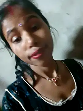 Snapshot of Miss_triha chatting on March 4, 2025, 12:50 am Miss triha online show from March 4, 2025, 12:50 am