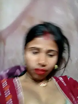 Snapshot of Miss_triha chatting on March 6, 2025, 12:21 am Miss triha online show from March 6, 2025, 12:21 am