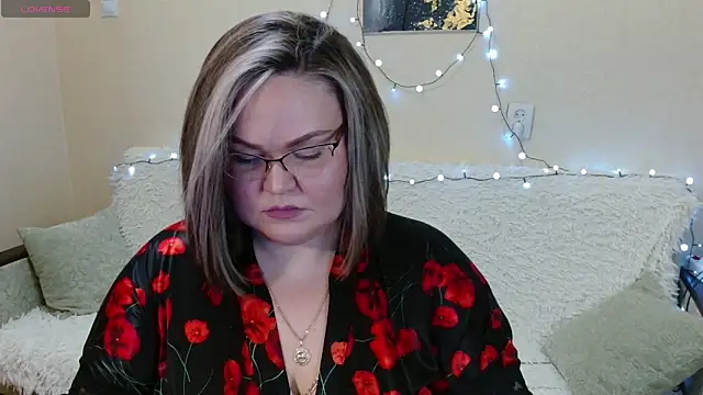 Snapshot of Vivien__wet chatting on February 1, 2025, 5:58 pm Vivien wet online show from February 1, 2025, 5:58 pm