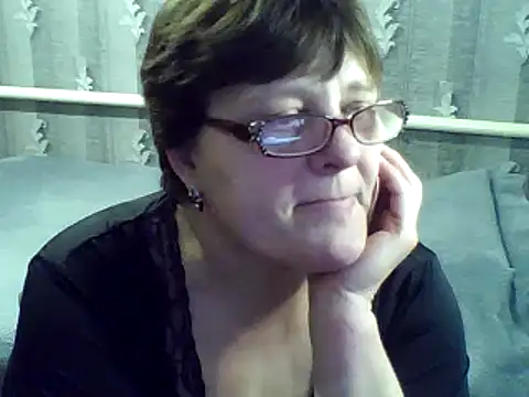 Snapshot of ElzaJewel chatting on February 25, 2025, 8:00 pm ElzaJewel online show from February 25, 2025, 8:00 pm