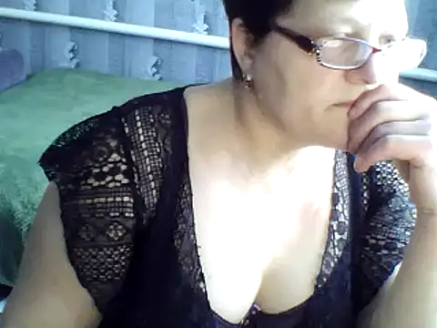 Snapshot of ElzaJewel chatting on March 11, 2025, 12:06 pm ElzaJewel online show from March 11, 2025, 12:06 pm