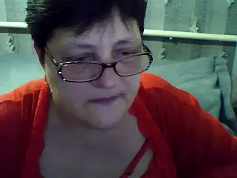 Snapshot of ElzaJewel chatting on February 28, 2025, 8:18 pm ElzaJewel online show from February 28, 2025, 8:18 pm