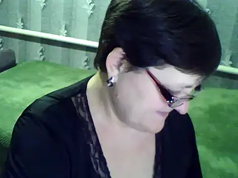 Snapshot of ElzaJewel chatting on March 10, 2025, 7:50 pm ElzaJewel online show from March 10, 2025, 7:50 pm