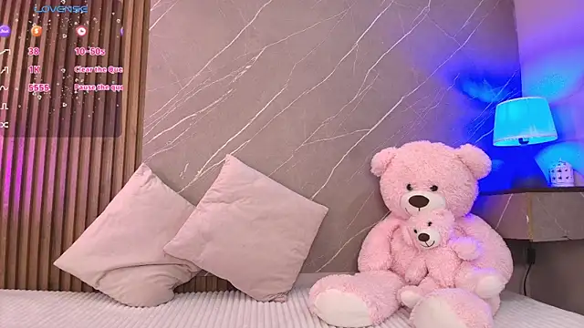 Snapshot of ariana_jhonson1 chatting on February 28, 2026, 12:16 pm ariana jhonson1 online show from February 28, 2026, 12:16 pm