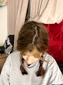 akirahattori online show from October 28, 2025, 3:29 am