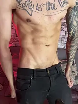 Snapshot of Walker_Thomas1 chatting on March 16, 2025, 8:32 pm Walker Thomas1 online show from March 16, 2025, 8:32 pm