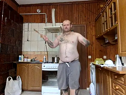 Snapshot of vitek1110 chatting on October 12, 2025, 7:54 am vitek1110 online show from October 12, 2025, 7:54 am