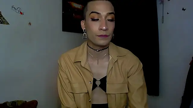 NovaNyx11 online show from September 9, 2025, 10:30 pm