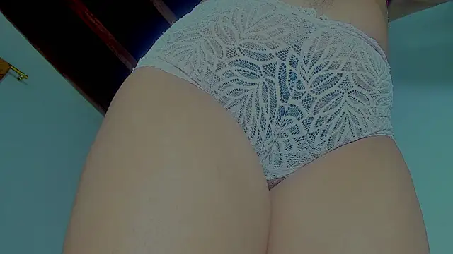 Eli clark  online show from October 31, 2025, 1:24 am