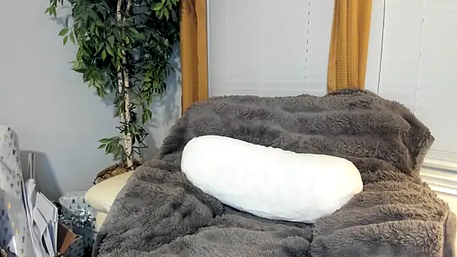 Snapshot of kaliii_jones chatting on February 21, 2025, 2:39 am kaliii jones online show from February 21, 2025, 2:39 am