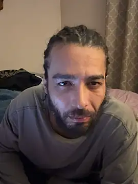 Snapshot of Damien55 chatting on February 18, 2026, 3:48 am Damien55 online show from February 18, 2026, 3:48 am