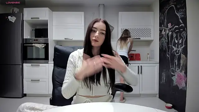 Snapshot of lisenok chatting on May 30, 2026, 6:46 pm lisenok online show from May 30, 2026, 6:46 pm