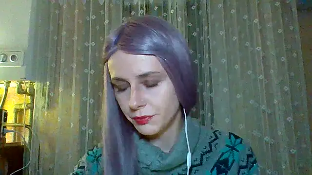 Snapshot of LuminousLady chatting on February 25, 2025, 7:06 pm LuminousLady online show from February 25, 2025, 7:06 pm