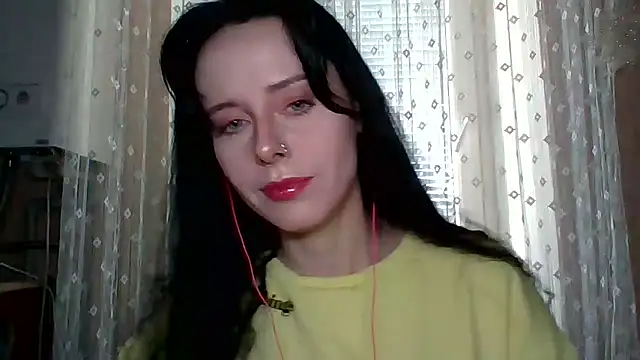 Snapshot of LuminousLady chatting on September 14, 2025, 5:41 am LuminousLady online show from September 14, 2025, 5:41 am