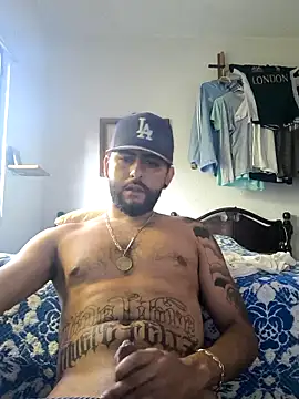 Snapshot of dickman10 chatting on October 28, 2025, 10:31 pm dickman10 online show from October 28, 2025, 10:31 pm