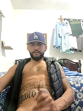 Snapshot of dickman10 chatting on October 30, 2025, 4:22 am dickman10 online show from October 30, 2025, 4:22 am